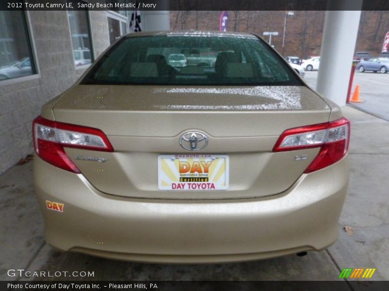 Sandy Beach Metallic / Ivory 2012 Toyota Camry LE