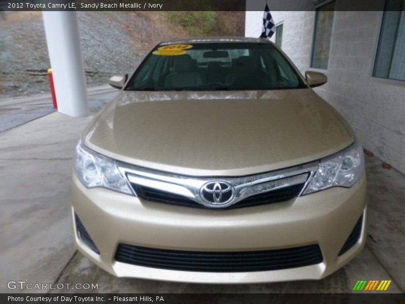 Sandy Beach Metallic / Ivory 2012 Toyota Camry LE