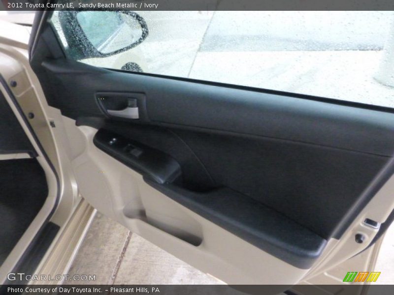 Sandy Beach Metallic / Ivory 2012 Toyota Camry LE