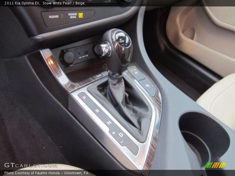 Snow White Pearl / Beige 2011 Kia Optima EX