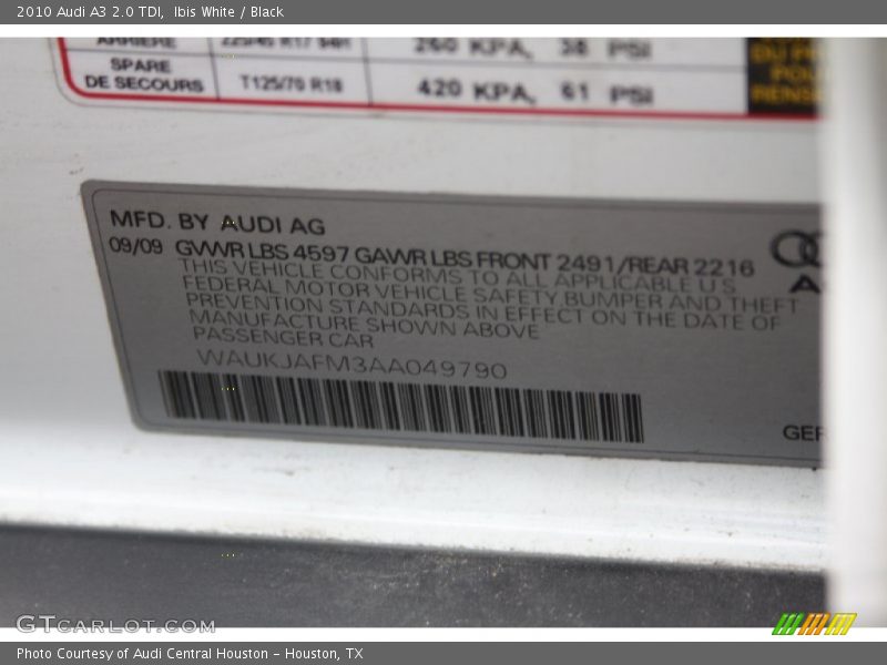 Ibis White / Black 2010 Audi A3 2.0 TDI