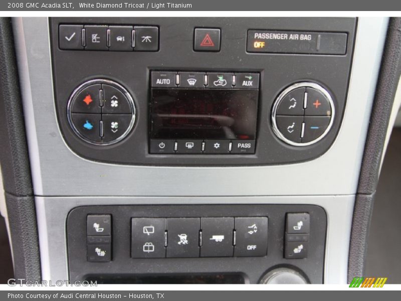 White Diamond Tricoat / Light Titanium 2008 GMC Acadia SLT