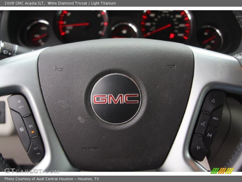 White Diamond Tricoat / Light Titanium 2008 GMC Acadia SLT