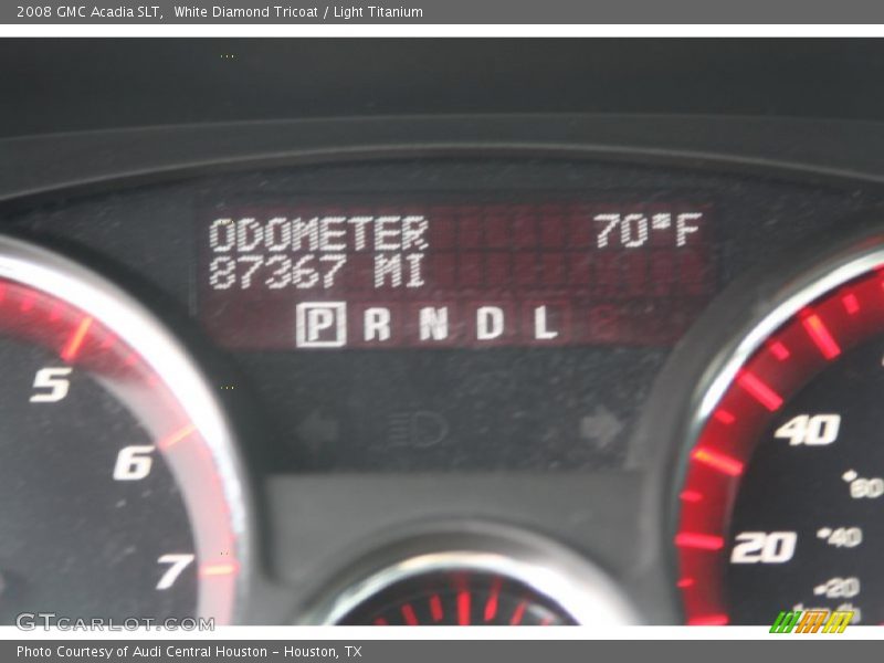 White Diamond Tricoat / Light Titanium 2008 GMC Acadia SLT