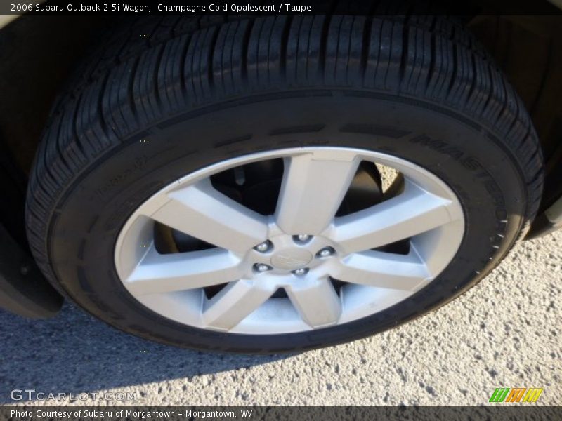 Champagne Gold Opalescent / Taupe 2006 Subaru Outback 2.5i Wagon