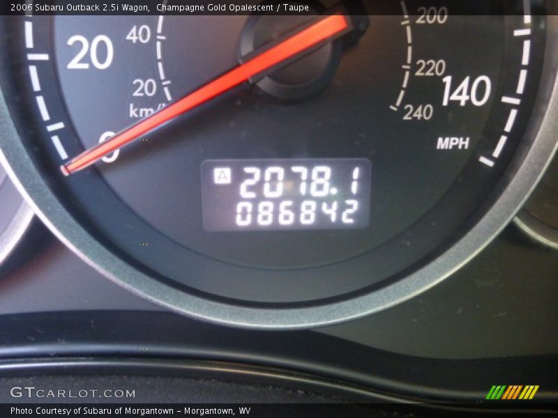 Champagne Gold Opalescent / Taupe 2006 Subaru Outback 2.5i Wagon