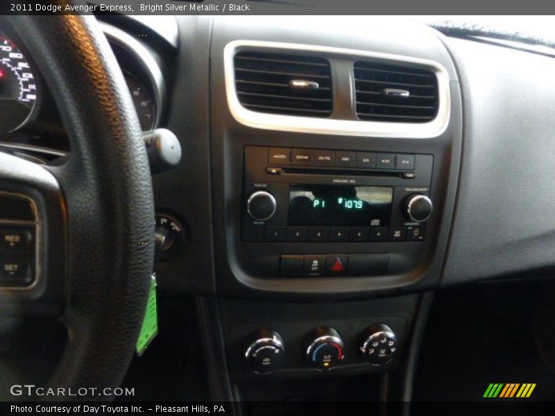 Bright Silver Metallic / Black 2011 Dodge Avenger Express
