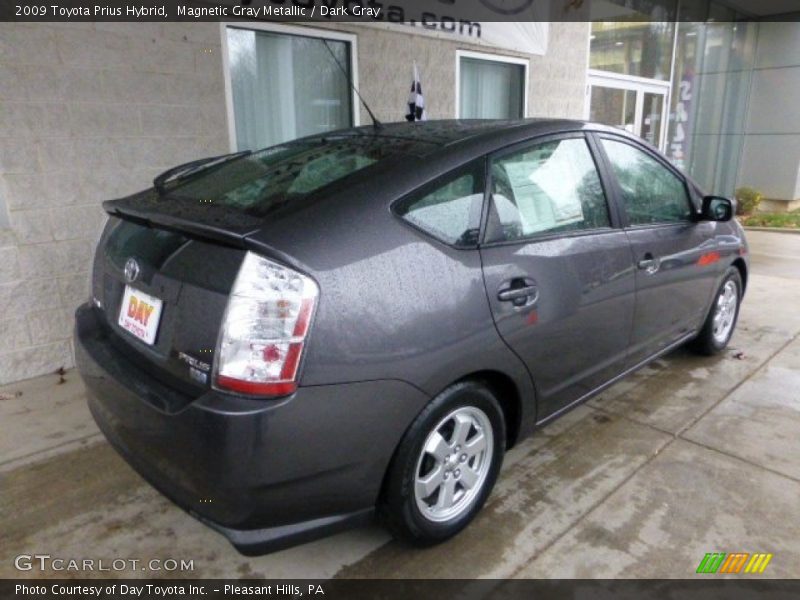 Magnetic Gray Metallic / Dark Gray 2009 Toyota Prius Hybrid