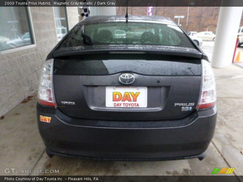 Magnetic Gray Metallic / Dark Gray 2009 Toyota Prius Hybrid