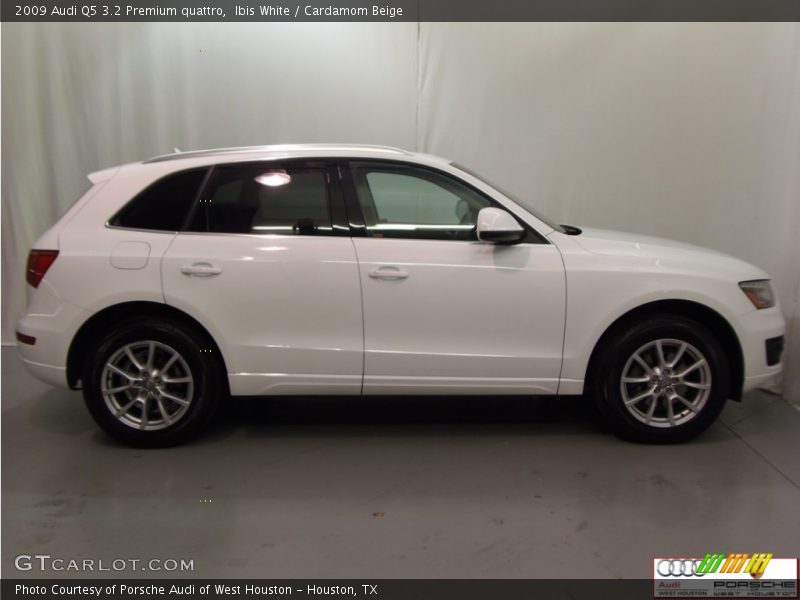 Ibis White / Cardamom Beige 2009 Audi Q5 3.2 Premium quattro