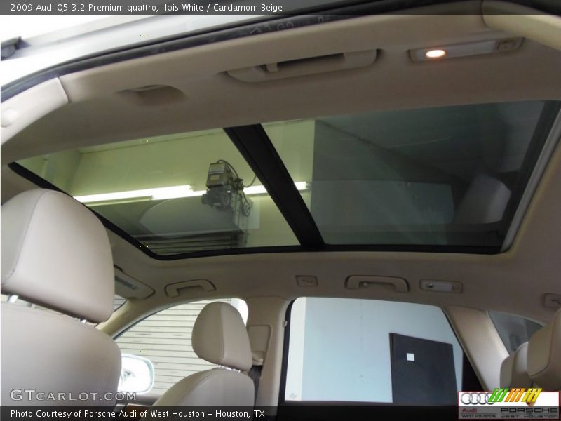 Ibis White / Cardamom Beige 2009 Audi Q5 3.2 Premium quattro