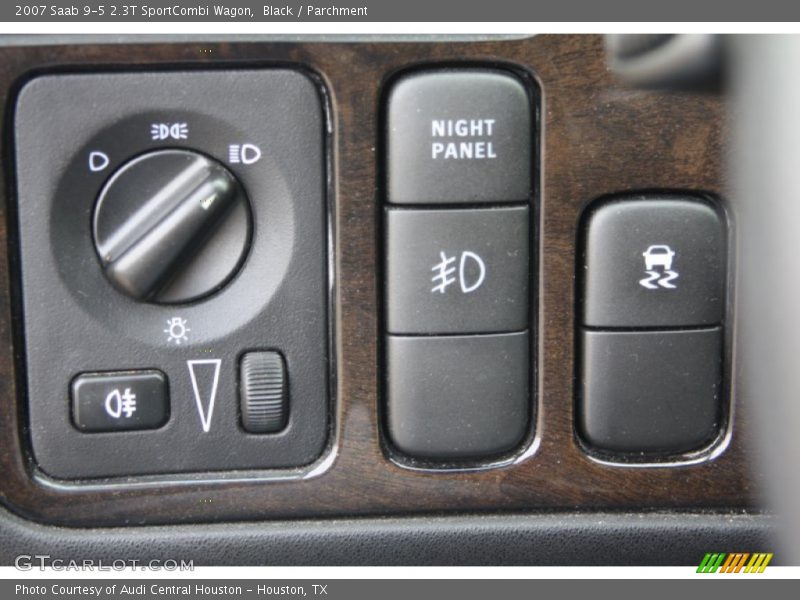 Controls of 2007 9-5 2.3T SportCombi Wagon