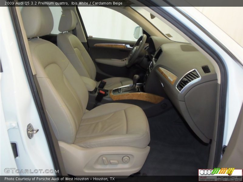 Ibis White / Cardamom Beige 2009 Audi Q5 3.2 Premium quattro