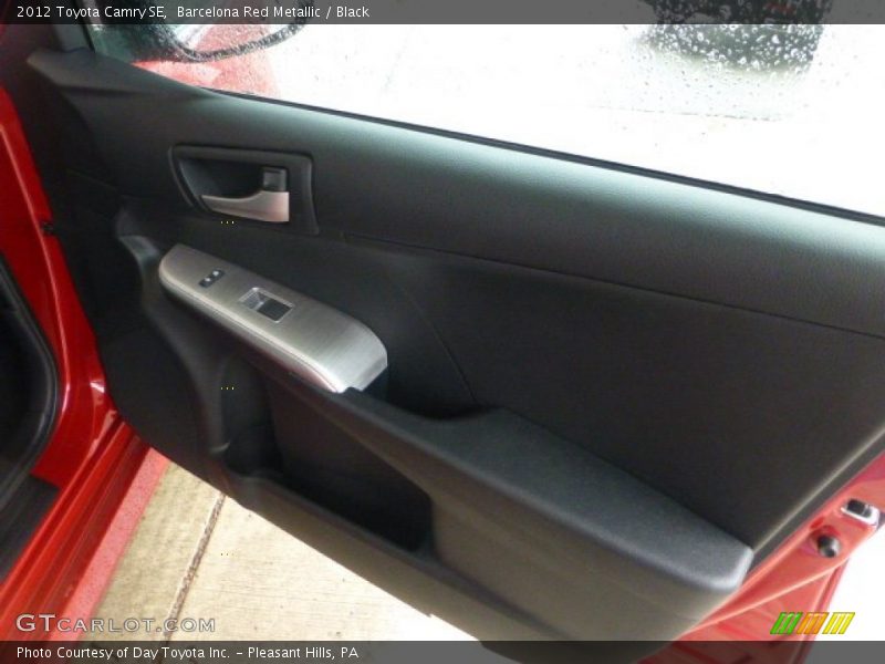 Barcelona Red Metallic / Black 2012 Toyota Camry SE