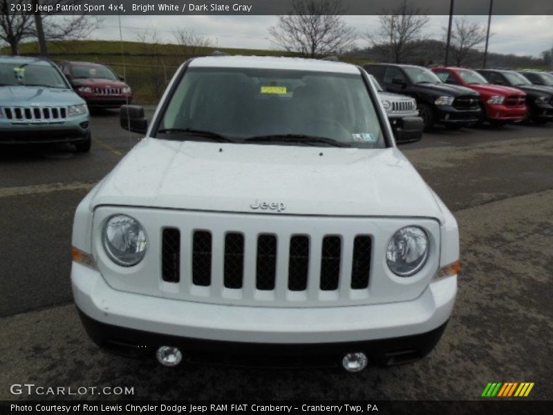Bright White / Dark Slate Gray 2013 Jeep Patriot Sport 4x4