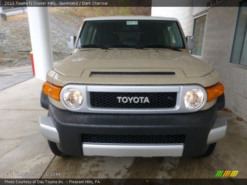 Quicksand / Dark Charcoal 2013 Toyota FJ Cruiser 4WD