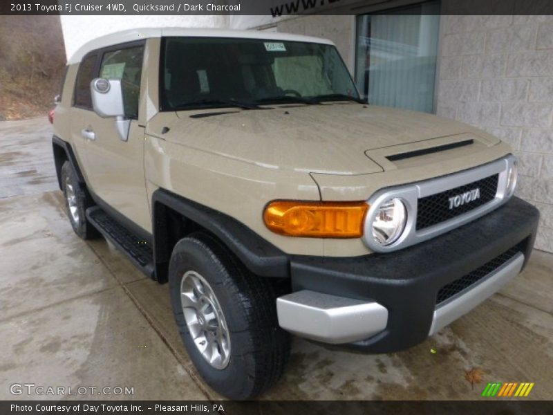 Quicksand / Dark Charcoal 2013 Toyota FJ Cruiser 4WD