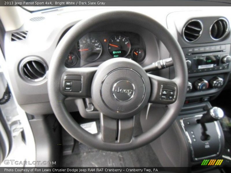 Bright White / Dark Slate Gray 2013 Jeep Patriot Sport 4x4