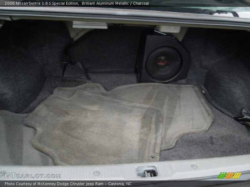 Brilliant Aluminum Metallic / Charcoal 2006 Nissan Sentra 1.8 S Special Edition