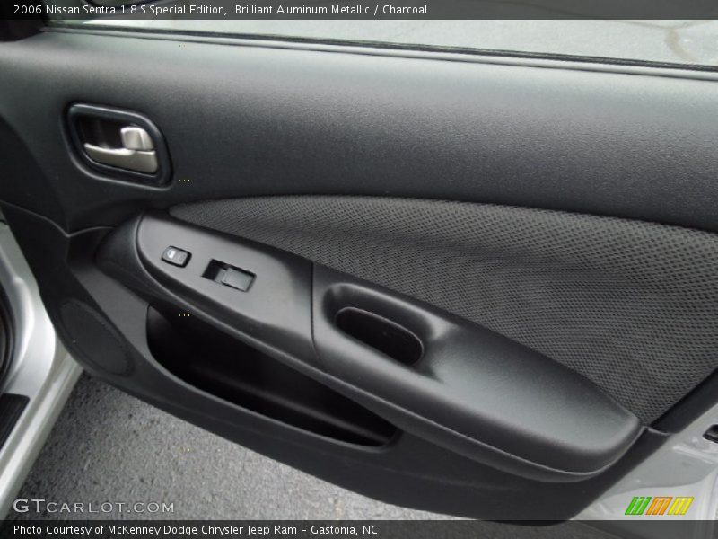 Brilliant Aluminum Metallic / Charcoal 2006 Nissan Sentra 1.8 S Special Edition