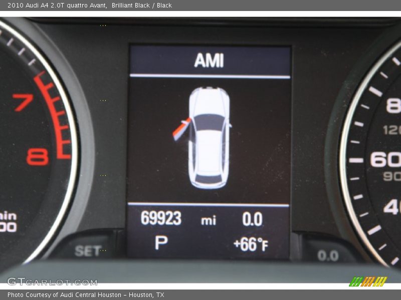 Brilliant Black / Black 2010 Audi A4 2.0T quattro Avant