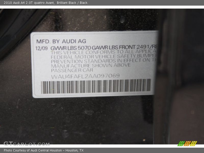 Brilliant Black / Black 2010 Audi A4 2.0T quattro Avant