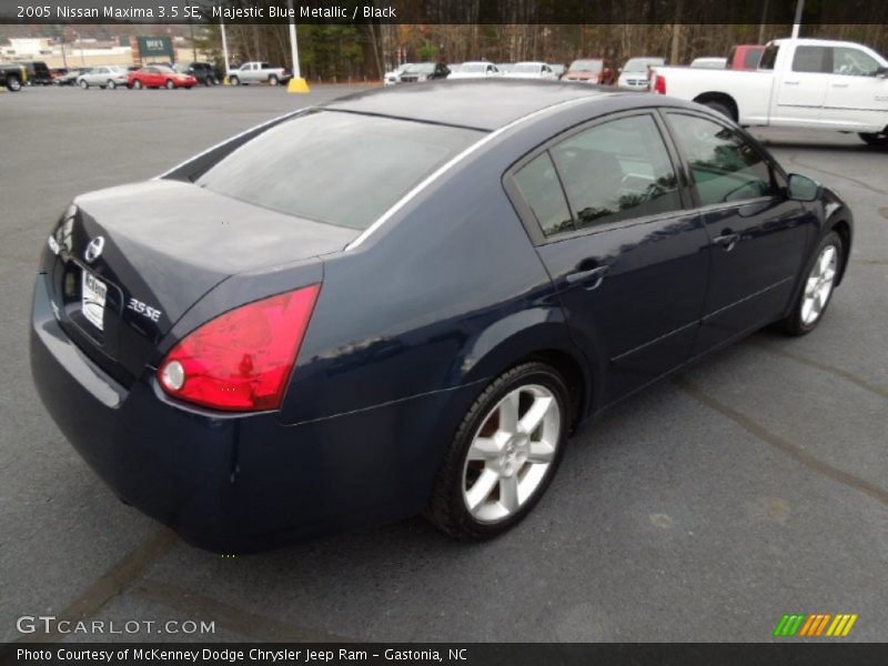 Majestic Blue Metallic / Black 2005 Nissan Maxima 3.5 SE