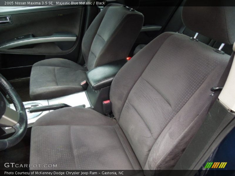 Majestic Blue Metallic / Black 2005 Nissan Maxima 3.5 SE