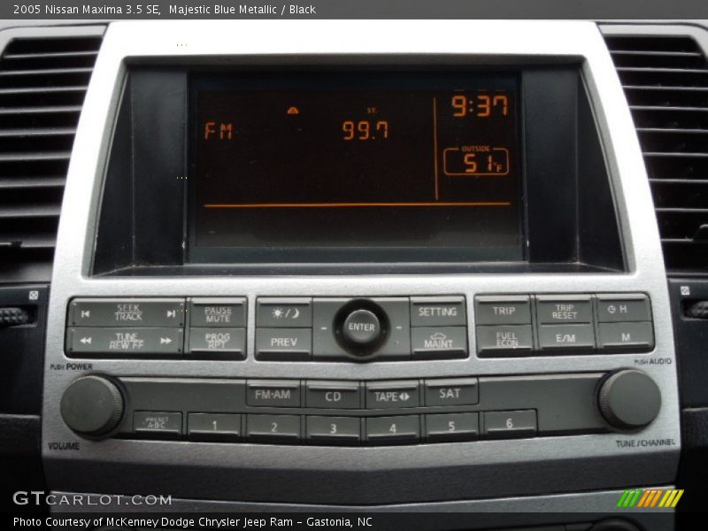 Majestic Blue Metallic / Black 2005 Nissan Maxima 3.5 SE