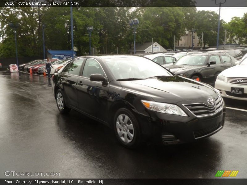 Black / Ash Gray 2010 Toyota Camry LE