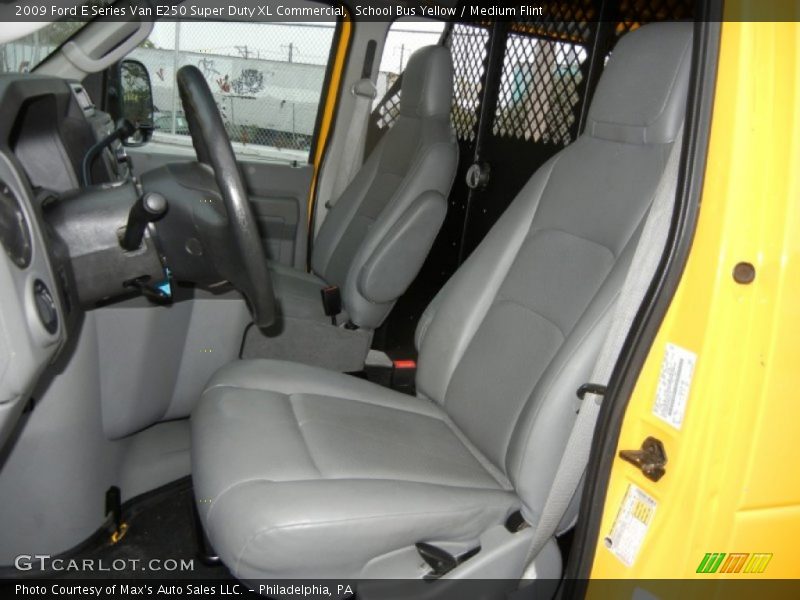 School Bus Yellow / Medium Flint 2009 Ford E Series Van E250 Super Duty XL Commercial