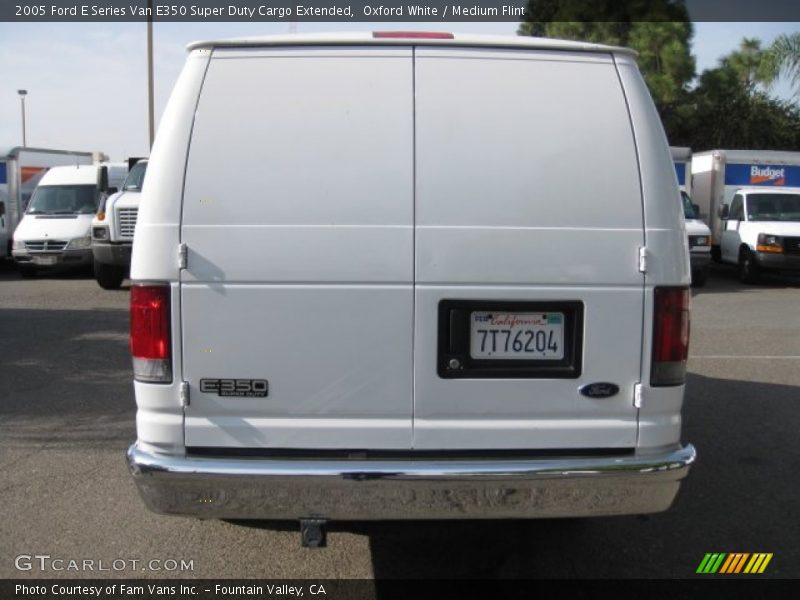 Oxford White / Medium Flint 2005 Ford E Series Van E350 Super Duty Cargo Extended