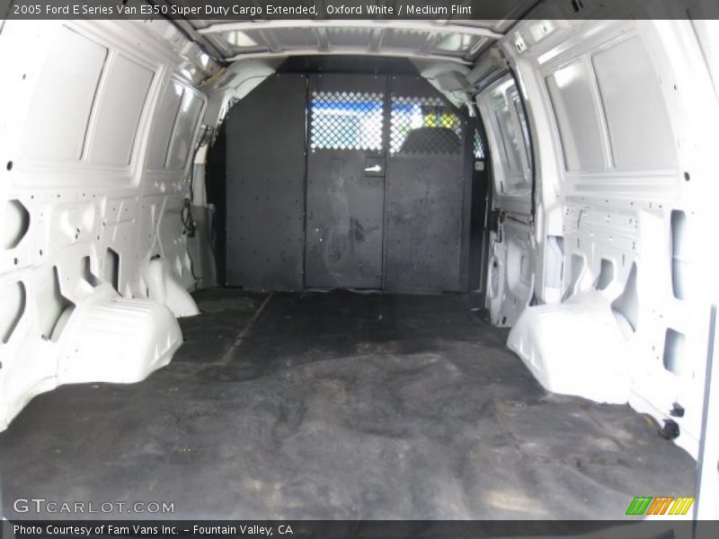 Oxford White / Medium Flint 2005 Ford E Series Van E350 Super Duty Cargo Extended
