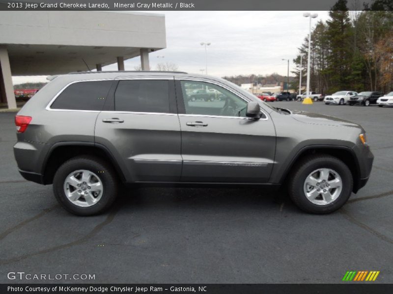 Mineral Gray Metallic / Black 2013 Jeep Grand Cherokee Laredo