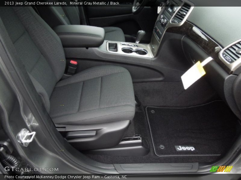 Mineral Gray Metallic / Black 2013 Jeep Grand Cherokee Laredo