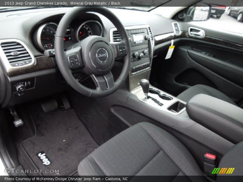 Mineral Gray Metallic / Black 2013 Jeep Grand Cherokee Laredo