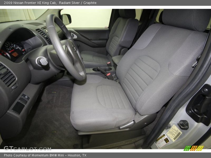 Radiant Silver / Graphite 2009 Nissan Frontier XE King Cab