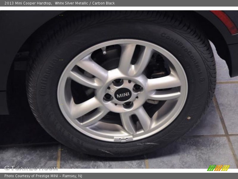 White Silver Metallic / Carbon Black 2013 Mini Cooper Hardtop