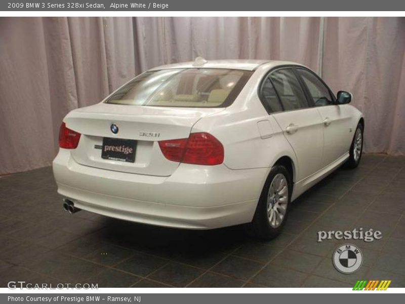 Alpine White / Beige 2009 BMW 3 Series 328xi Sedan