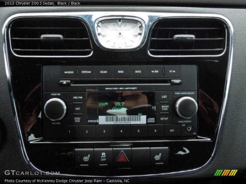 Black / Black 2013 Chrysler 200 S Sedan