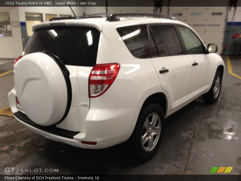 Super White / Ash Gray 2010 Toyota RAV4 I4 4WD