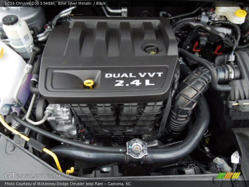 Billet Silver Metallic / Black 2013 Chrysler 200 S Sedan