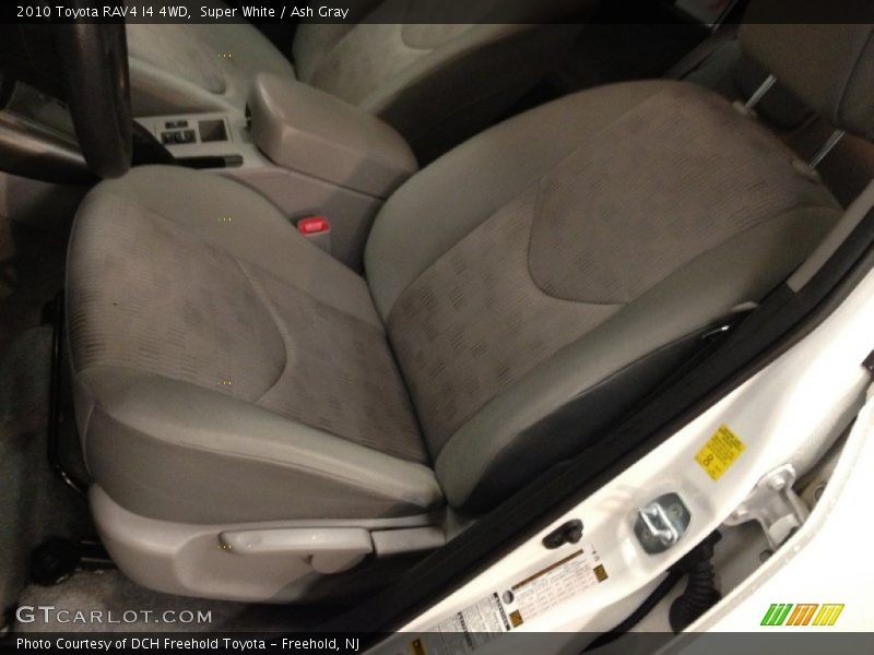 Super White / Ash Gray 2010 Toyota RAV4 I4 4WD