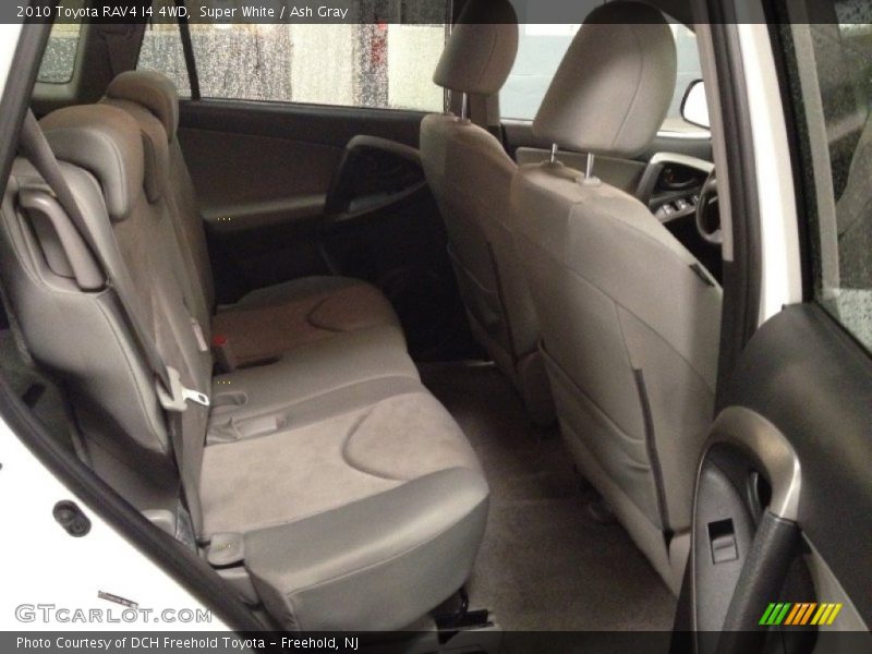 Super White / Ash Gray 2010 Toyota RAV4 I4 4WD