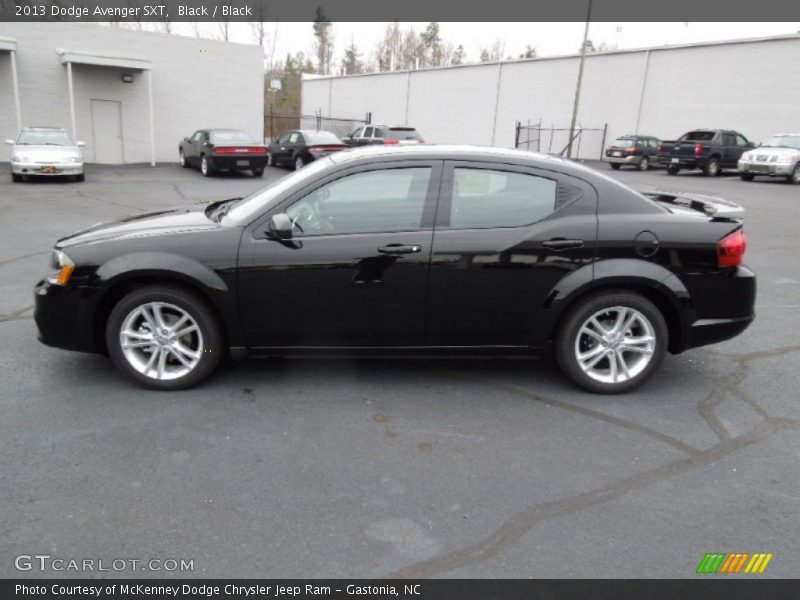  2013 Avenger SXT Black