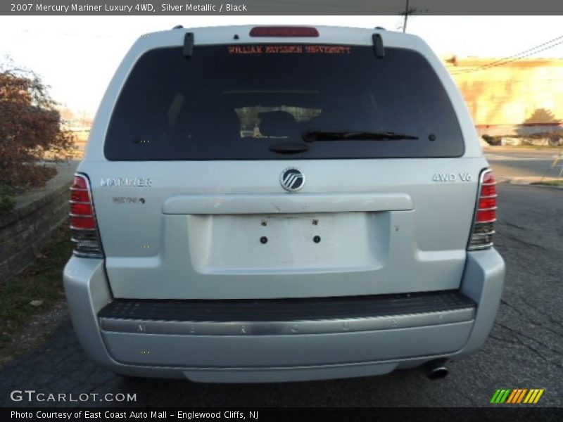 Silver Metallic / Black 2007 Mercury Mariner Luxury 4WD