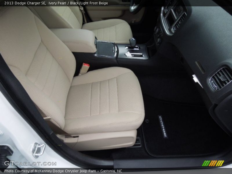 Ivory Pearl / Black/Light Frost Beige 2013 Dodge Charger SE
