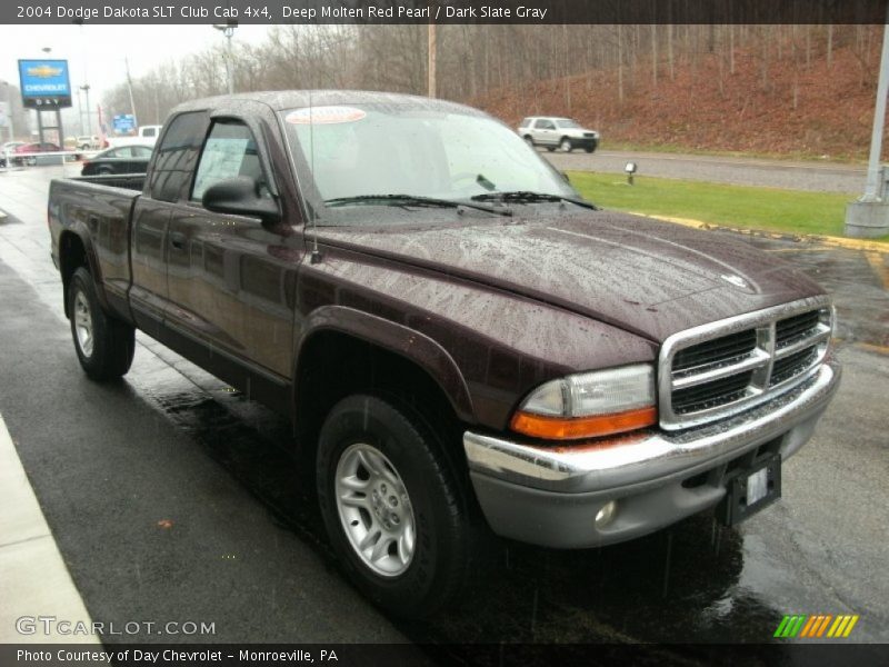 Deep Molten Red Pearl / Dark Slate Gray 2004 Dodge Dakota SLT Club Cab 4x4