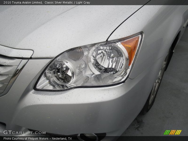 Classic Silver Metallic / Light Gray 2010 Toyota Avalon Limited