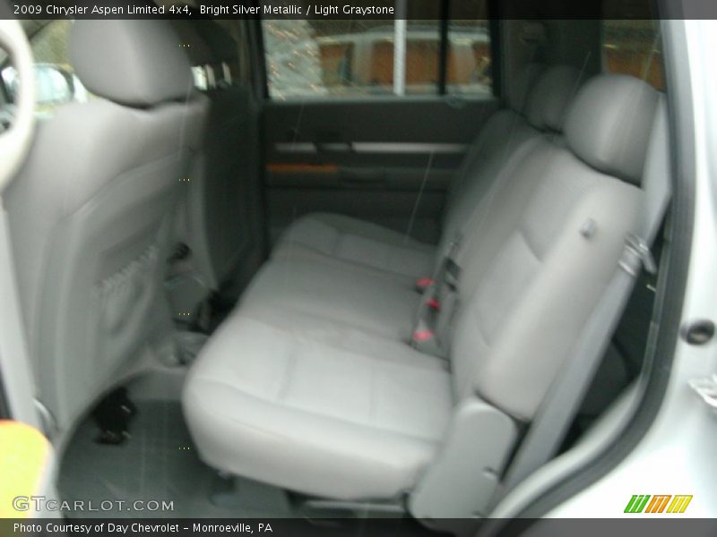 Bright Silver Metallic / Light Graystone 2009 Chrysler Aspen Limited 4x4